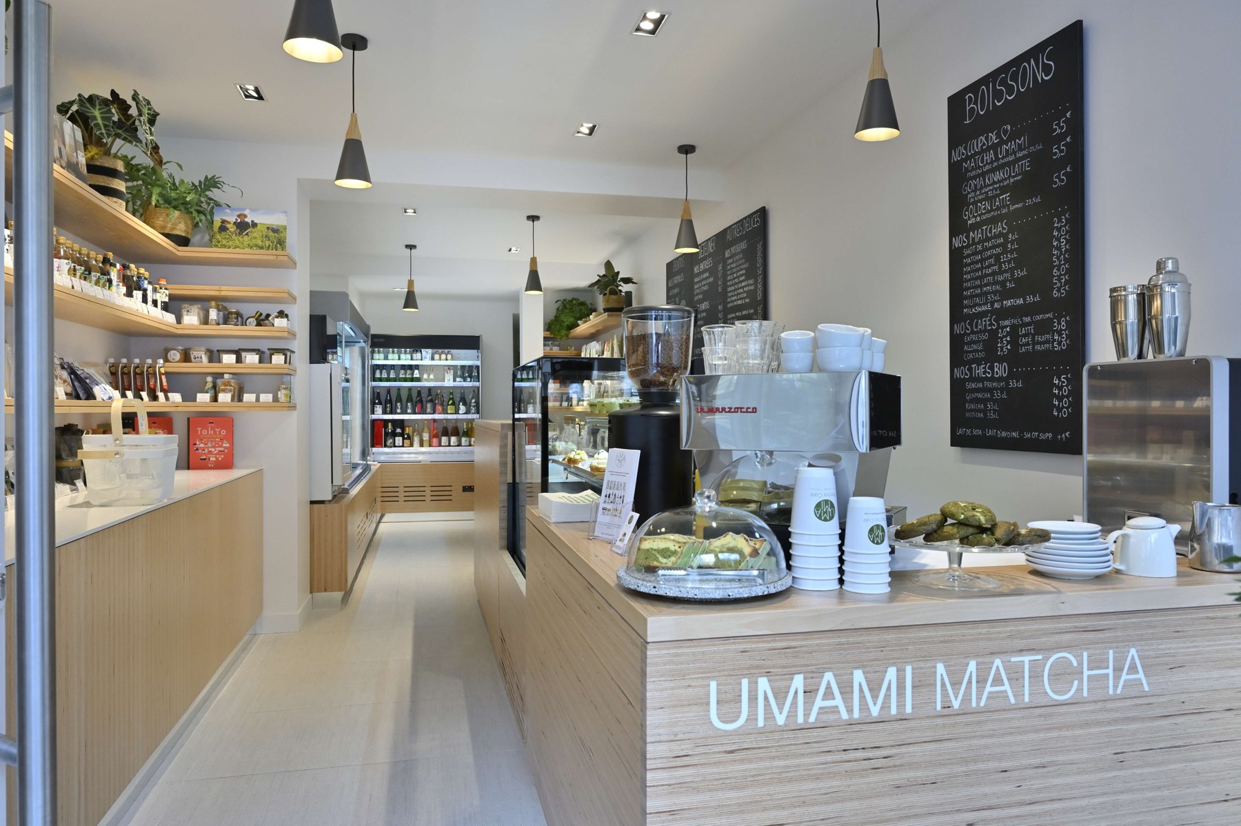 Comptoir du Umami Matcha Café To Go, rue Pierre Demours, Paris 17